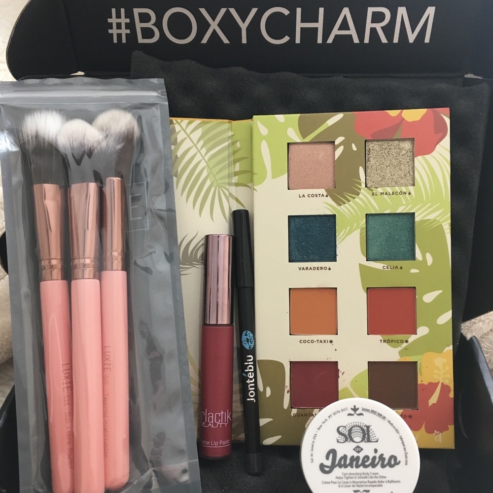 Boxycharm